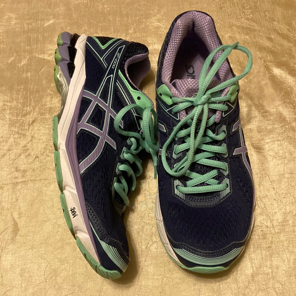 ASICS GT-1000 Duomax Gel Athletic Shoes